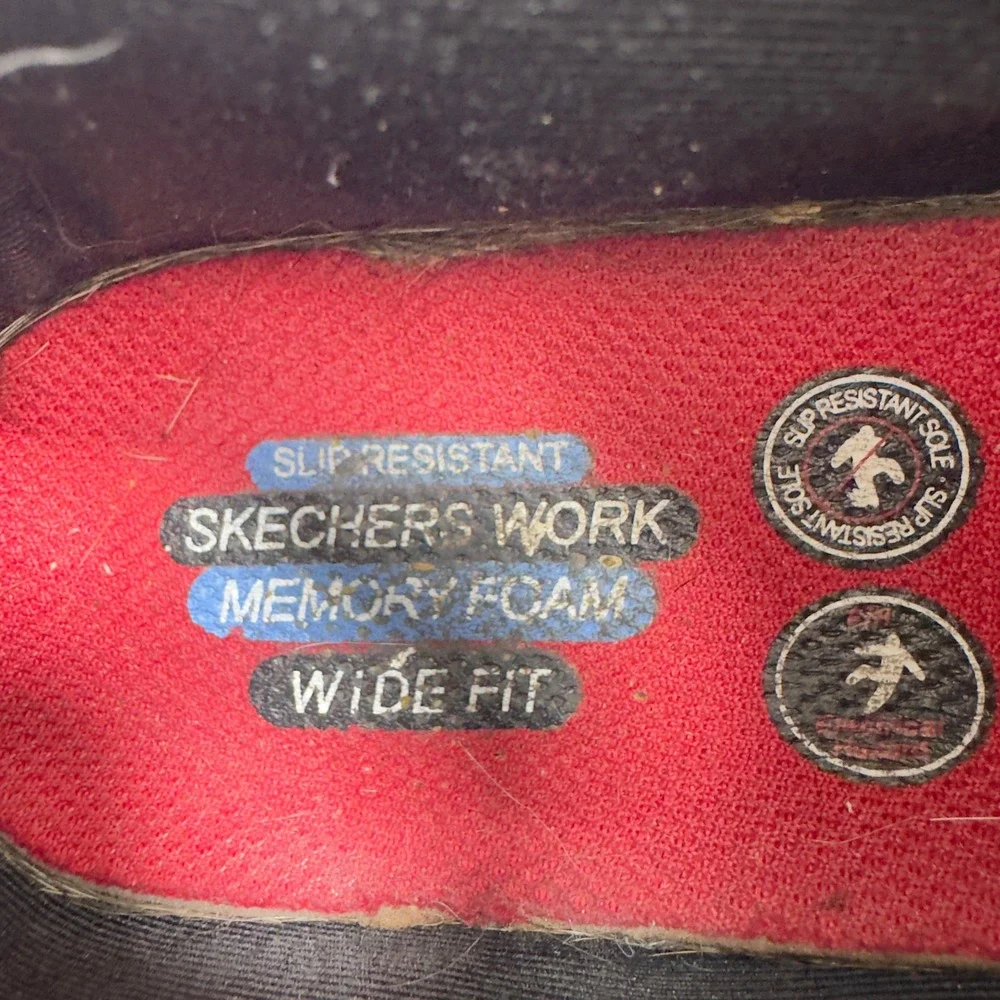 Skechers Work Squad Women Size 8 Black Slip Resistant Wide Fit Shoes 77222W